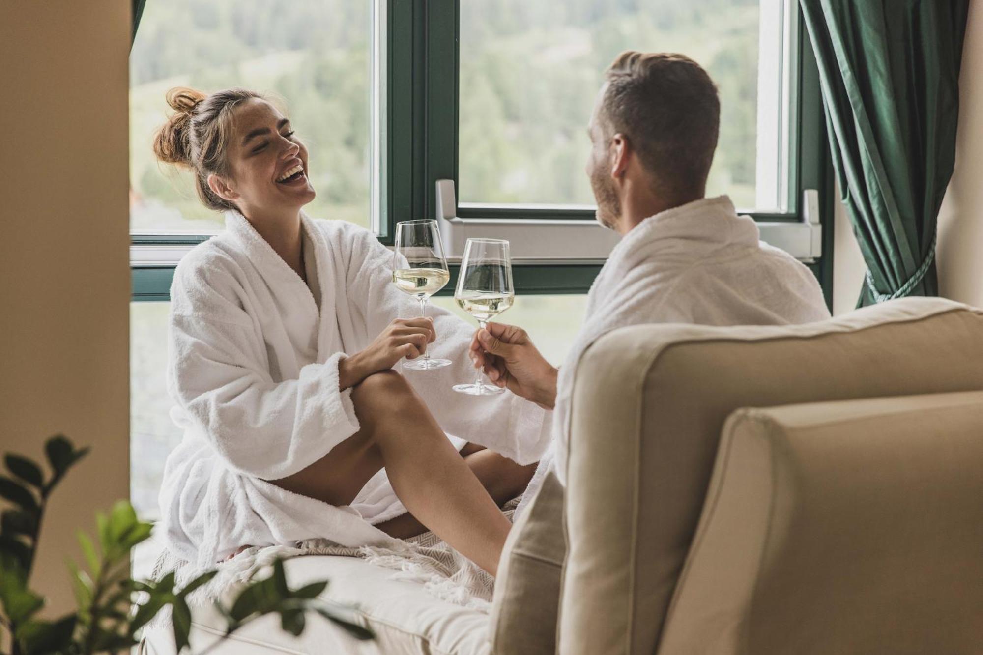Seehotel Jaegerwirt Turracher Hoehe Ngoại thất bức ảnh